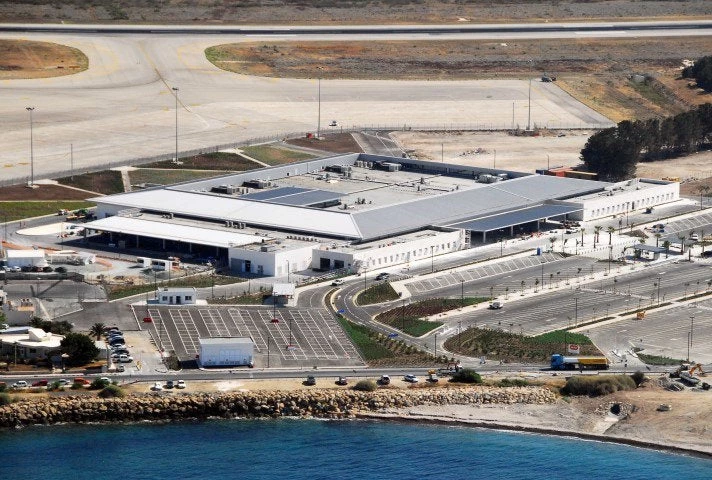 Πολεμικές εξελίξεις στην Κύπρο βλέπουν οι ΗΠΑ: Αξιολογούν τις δυνατότητες του αεροδρομίου Πάφου – Σενάρια αντίδρασης στις τουρκικές προκλήσεις